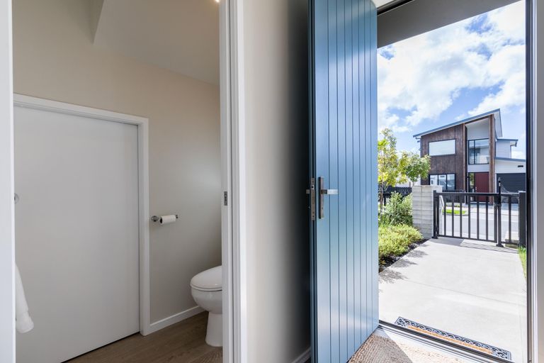 Photo of property in 14 Oioi Road, Hobsonville, Auckland, 0616