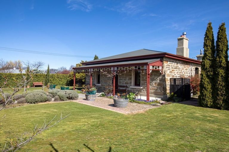 Photo of property in 9 Blyth Street, Clyde, 9330