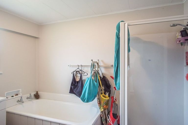 Photo of property in 54a Kapiti Road, Paraparaumu, 5032