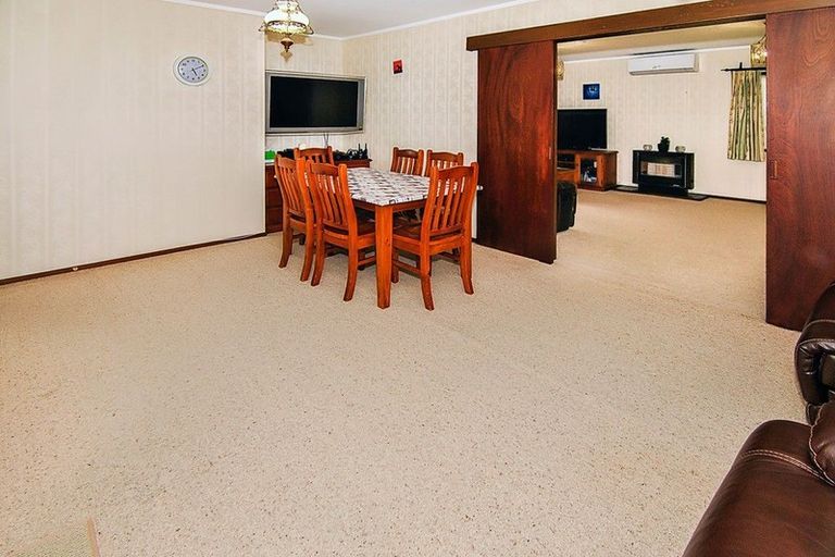 Photo of property in 1/40 Phillip Street, Johnsonville, Wellington, 6037