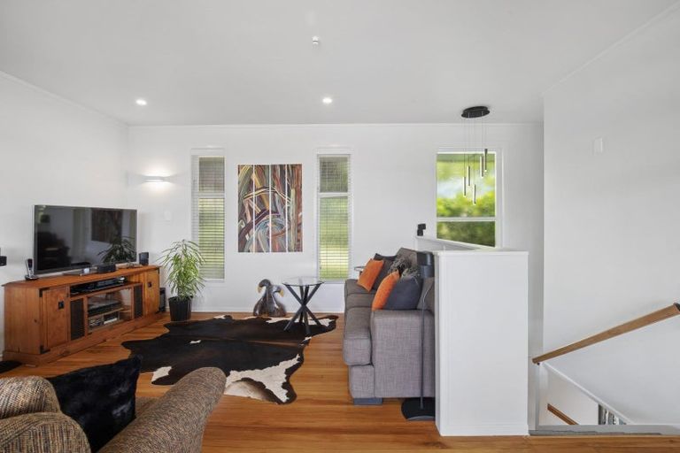 Photo of property in 21 Brooke Road, Red Hill, Papakura, 2110