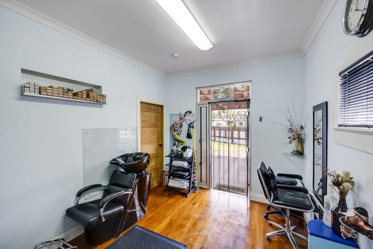Photo of property in 1/404 Gloucester Street, Taradale, Napier, 4112