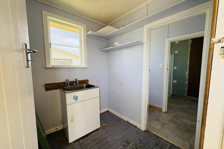 Photo of property in 7 Watson Street, Bulls, 4818