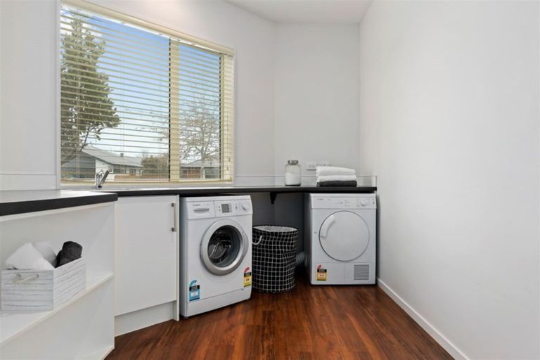 Photo of property in 56 Mokihi Gardens, Hillmorton, Christchurch, 8024