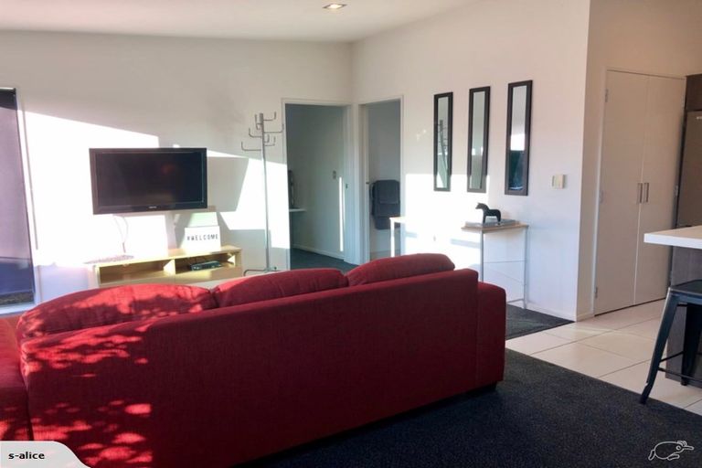 Photo of property in 11 Kenmure Drive, Huntsbury, Christchurch, 8022