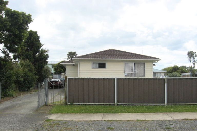 Photo of property in 14 Brentford Place, Manurewa, Auckland, 2102