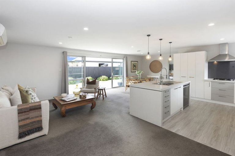 Photo of property in 99 Rannoch Drive, Broomfield, Christchurch, 8042