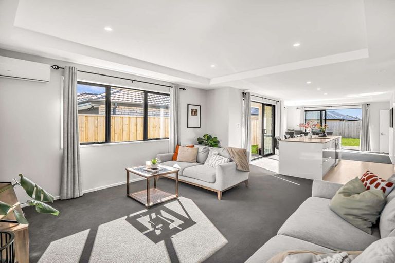 Photo of property in 13 Nathaniel Archer Street, Woodend, 7610