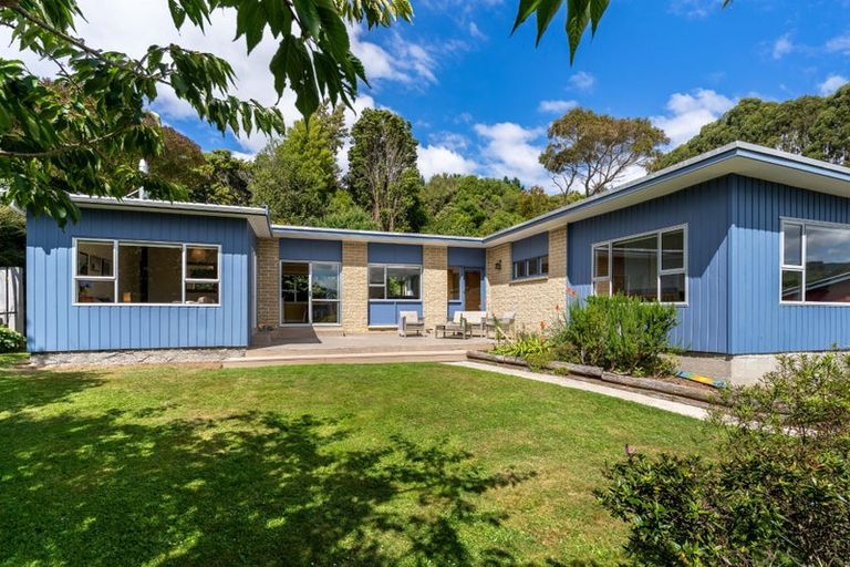 Photo of property in 25 Matariki Street, Broad Bay, Dunedin, 9014
