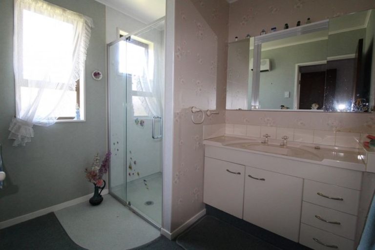 Photo of property in 3 Waterford Drive, Winton, 9720