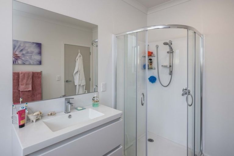 Photo of property in 12 Christow Court, Paraparaumu, 5032