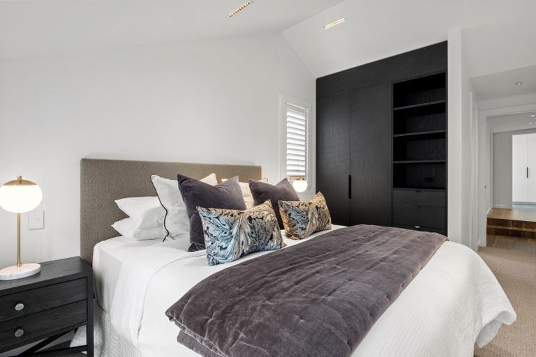 Photo of property in 4 Cardigan Street, Arrowtown, 9302