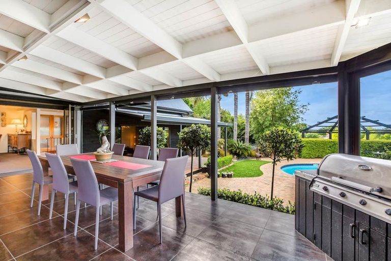 Photo of property in 679 Runciman Road, Runciman, Drury, 2578