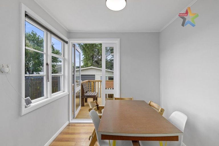 Photo of property in 25 Fleet Street, Naenae, Lower Hutt, 5011