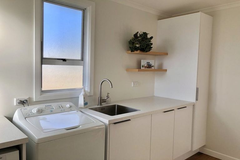 Photo of property in 83 Lorna Street, Lynmouth, New Plymouth, 4310