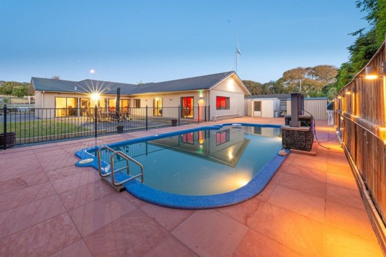 Photo of property in 169b Great North Road, Otamatea, Whanganui, 4501