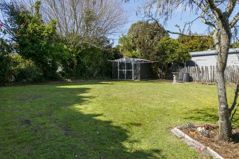 Photo of property in 2/4 Kereru Street, Two Mile Bay, Taupo, 3330
