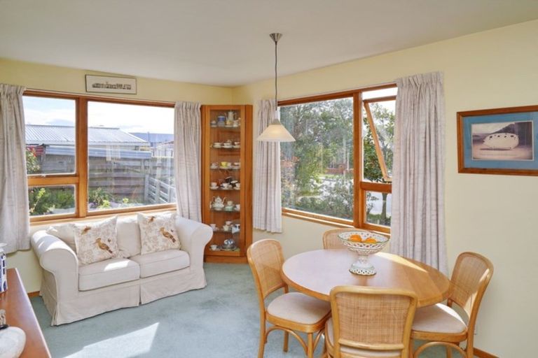 Photo of property in 10 Seadown Crescent, Amberley, 7410