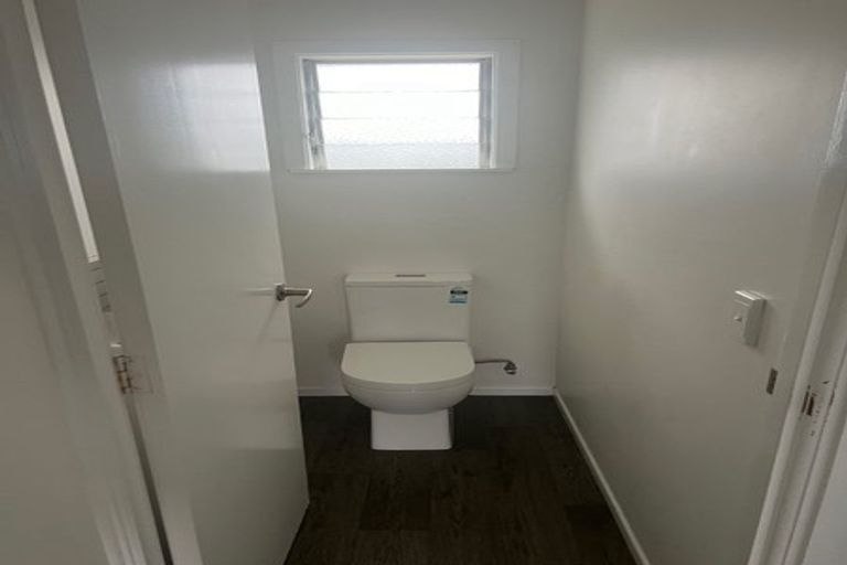 Photo of property in 12 Michelle Place, Mangere, Auckland, 2022