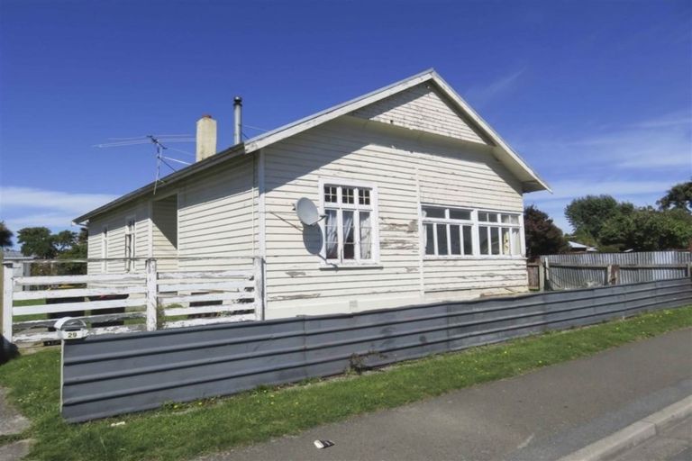 Photo of property in 29 Centre Street, Strathern, Invercargill, 9812