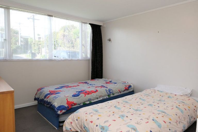 Photo of property in 59 Glen Road, Raumati South, Paraparaumu, 5032