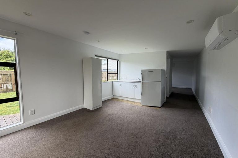 Photo of property in 27 Paremata Crescent, Paremata, Porirua, 5024