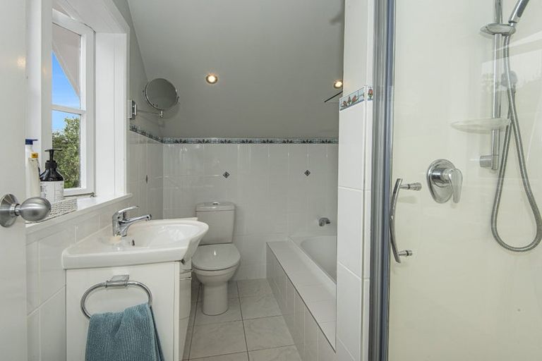 Photo of property in 6 Marsden Place, Kensington, Whangarei, 0112