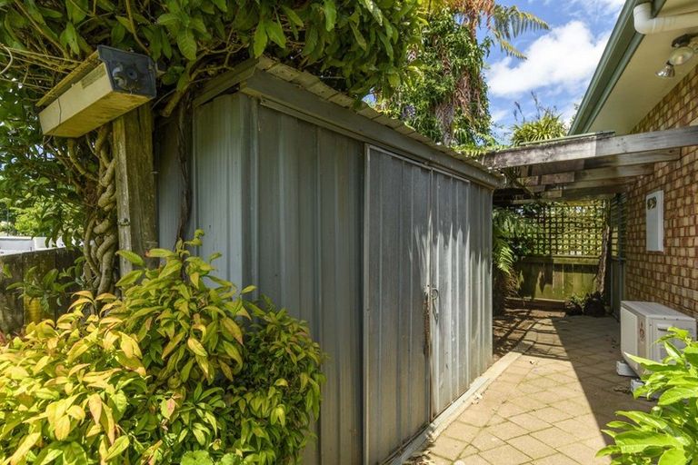 Photo of property in 4 Harlech Glen, Bethlehem, Tauranga, 3110