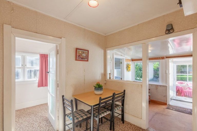 Photo of property in 23 Pukeko Place, Westshore, Napier, 4110