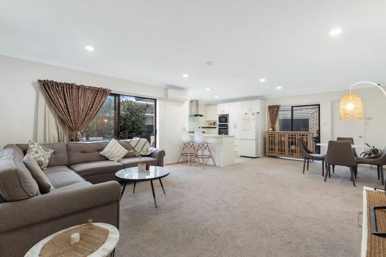 Photo of property in 6 Clover Drive, Henderson, Auckland, 0610