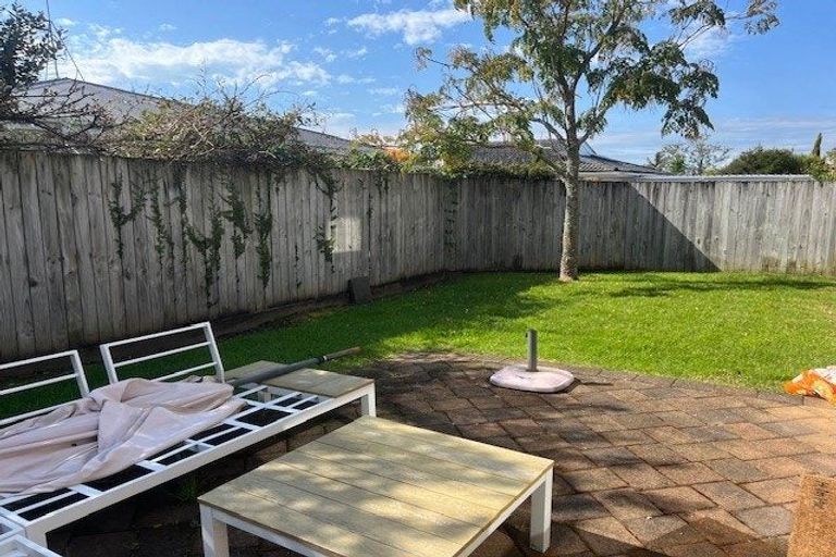 Photo of property in 50 Elliot Street, Howick, Auckland, 2014