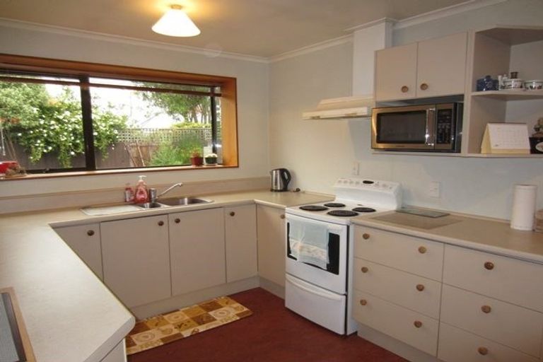 Photo of property in 137a Hamilton Avenue, Ilam, Christchurch, 8041