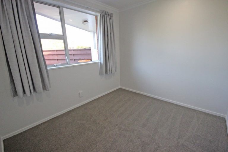Photo of property in 17 Te Punga Place, Awapuni, Palmerston North, 4412