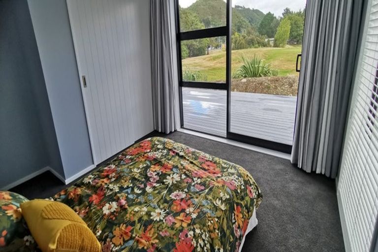 Photo of property in 12 John Harris Way, Te Marua, Upper Hutt, 5018