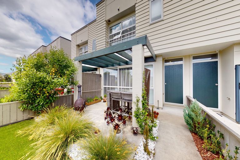 Photo of property in 5 Puninga Lane, Takanini, 2112