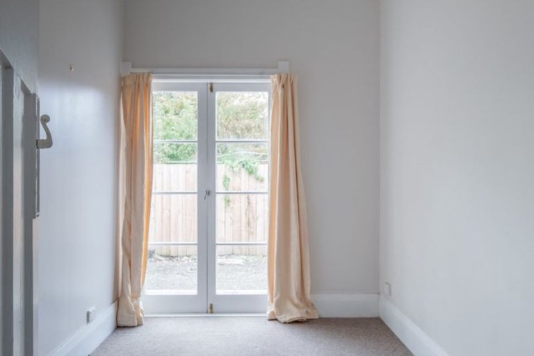 Photo of property in 12 Devery Street, Mangapapa, Gisborne, 4010