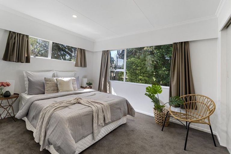 Photo of property in 3 Palliser Place, Milson, Palmerston North, 4414