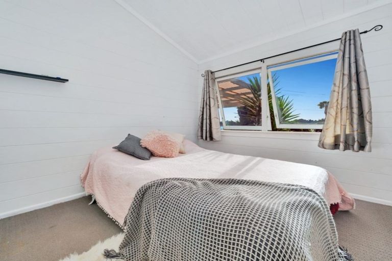 Photo of property in 202 Welcome Bay Road, Welcome Bay, Tauranga, 3112