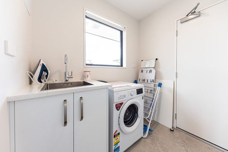 Photo of property in 2 Rodman Lane, Lake Tekapo, 7999