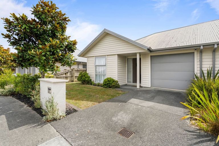 Photo of property in 21 Fairwater Road, Warkworth, 0910