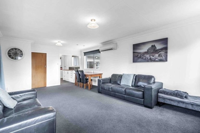 Photo of property in 45 Watt Road, Otatara, Invercargill, 9879