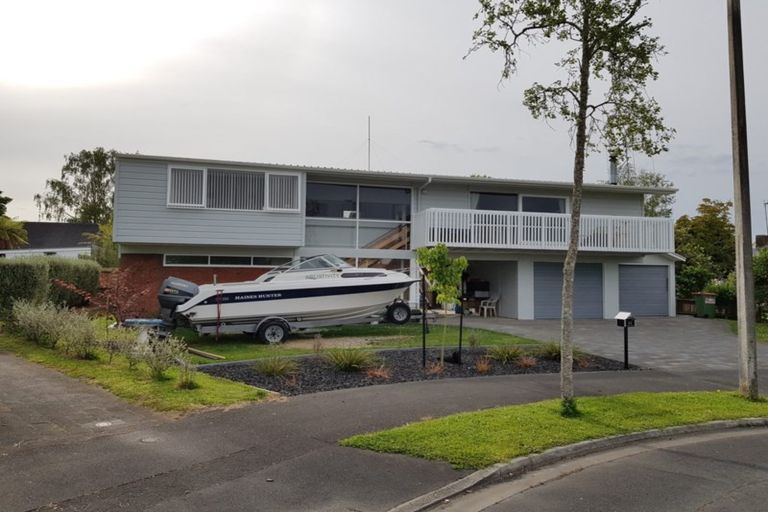 Photo of property in 11 Partington Place, Beerescourt, Hamilton, 3200