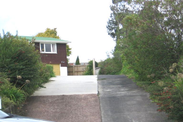 Photo of property in 151 Edmonton Road, Te Atatu South, Auckland, 0610