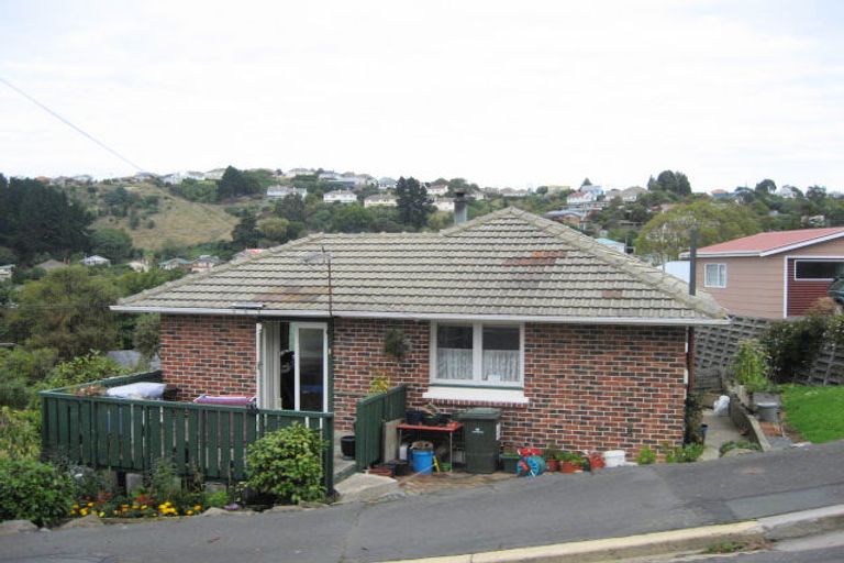 Photo of property in 25 Lindsay Road, Caversham, Dunedin, 9011