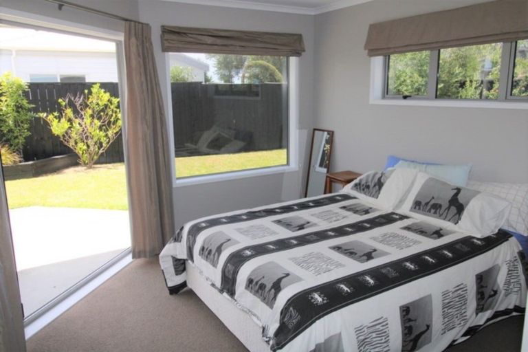 Photo of property in 126 Puka Crescent, Matarangi, Whitianga, 3592
