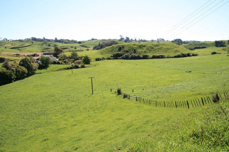 Photo of property in 1234 Richmond Road, Everett Park, Inglewood, 4389