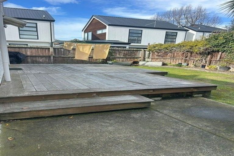 Photo of property in 3/238 Edgeware Road, Edgeware, Christchurch, 8013