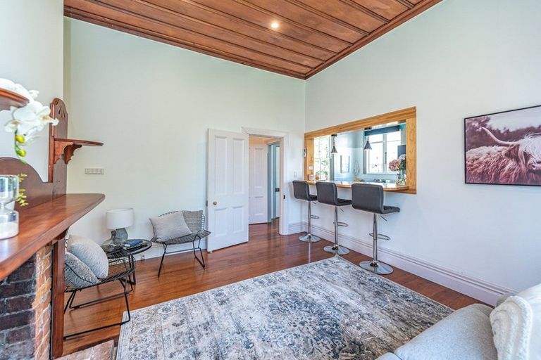 Photo of property in 17 London Street, Aramoho, Whanganui, 4500