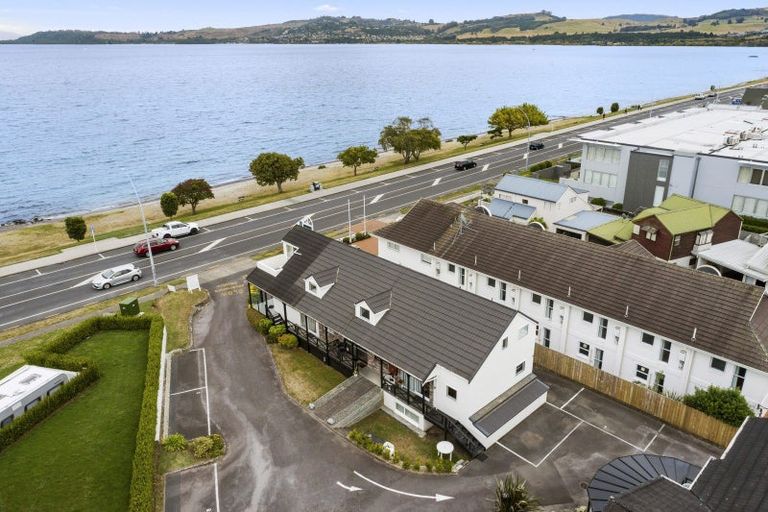 Photo of property in 116 Lake Terrace, Taupo, 3330