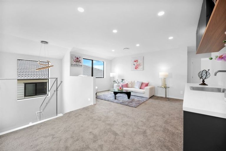 Photo of property in 8 Tiro Street, Flat Bush, Auckland, 2019